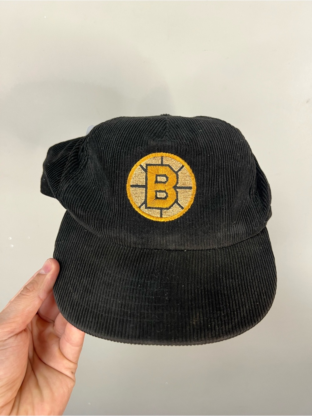 Vtg Boston Bruins Corduroy Snapback
